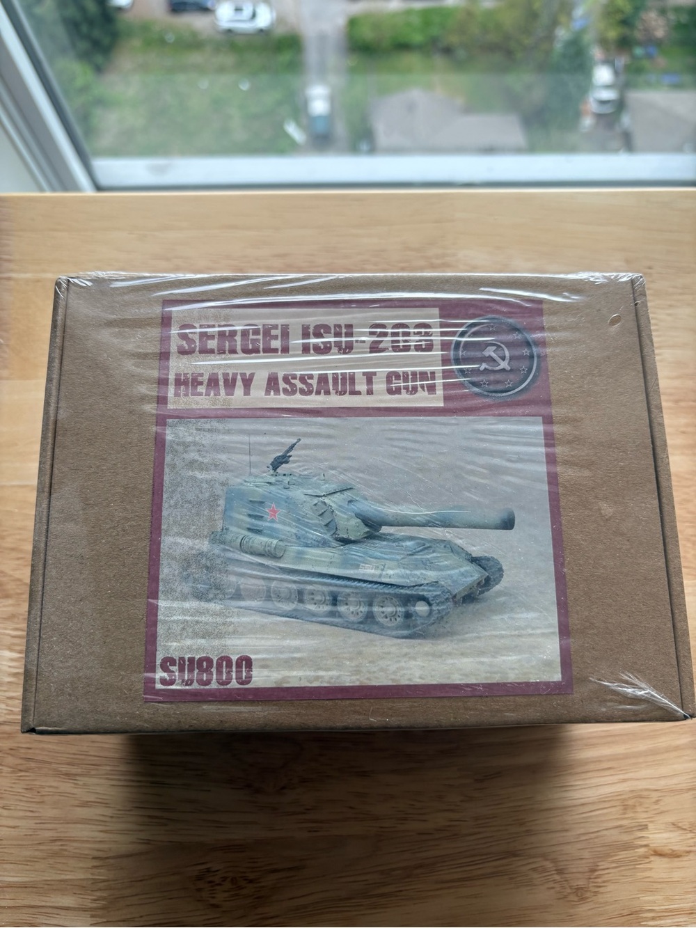 Brand New Sealed ISU Heavy Assault Gun Model Kit Unbuilt Military Tank